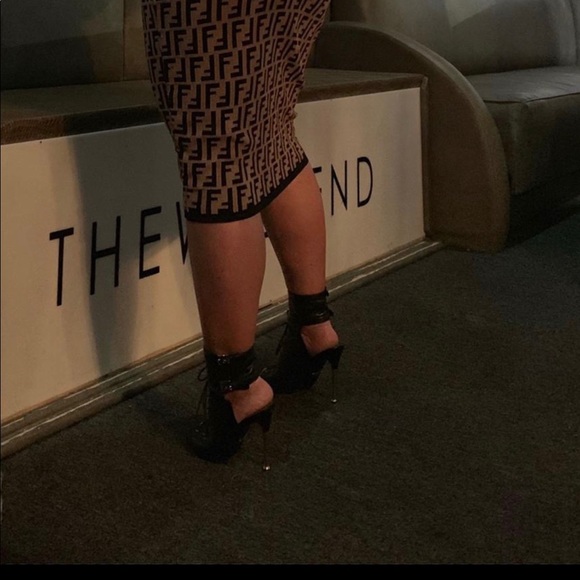 Tom Ford leather Lace up bootie - Picture 8 of 8